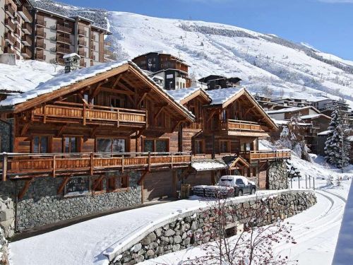 Chalet Le Lys met privé-zwembad - 14 personen