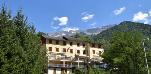 Chalet Les Roches Grandes Combinatie chalet 47 en 49 - 32 personen